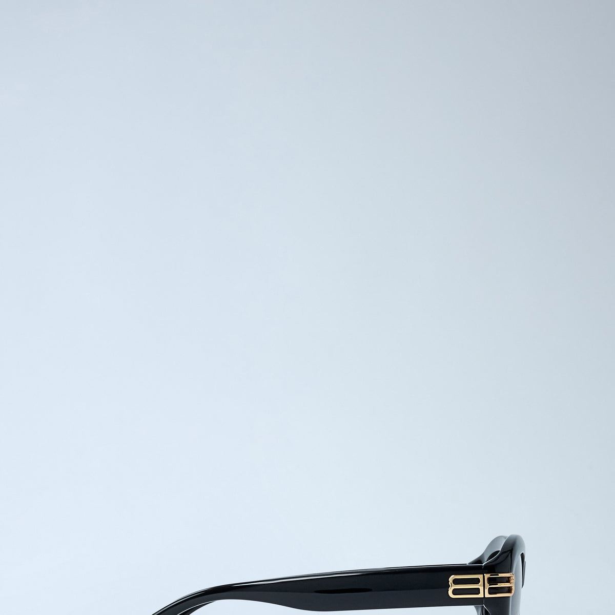 Balenciaga Women Bossy Cat Sunglasses