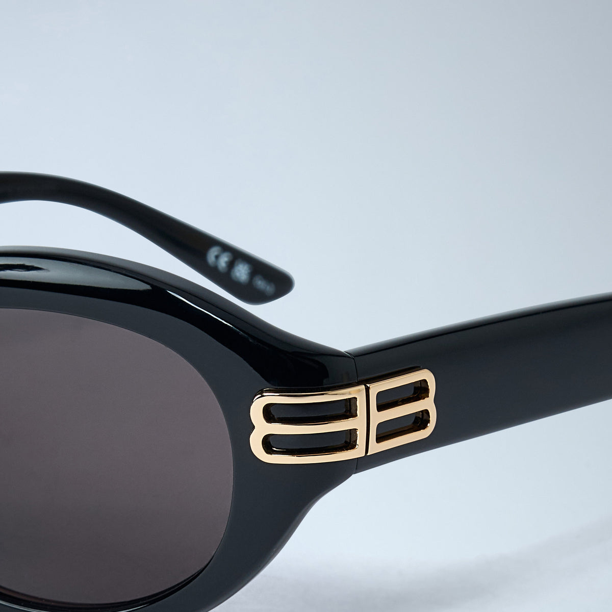 Balenciaga Women Bossy Cat Sunglasses
