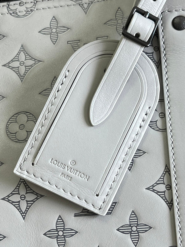 I W Fashion Lu-Vi Bags - 16753