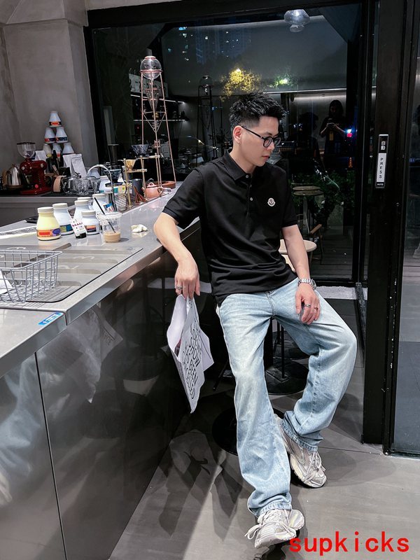 Moncler Luxury Cloth