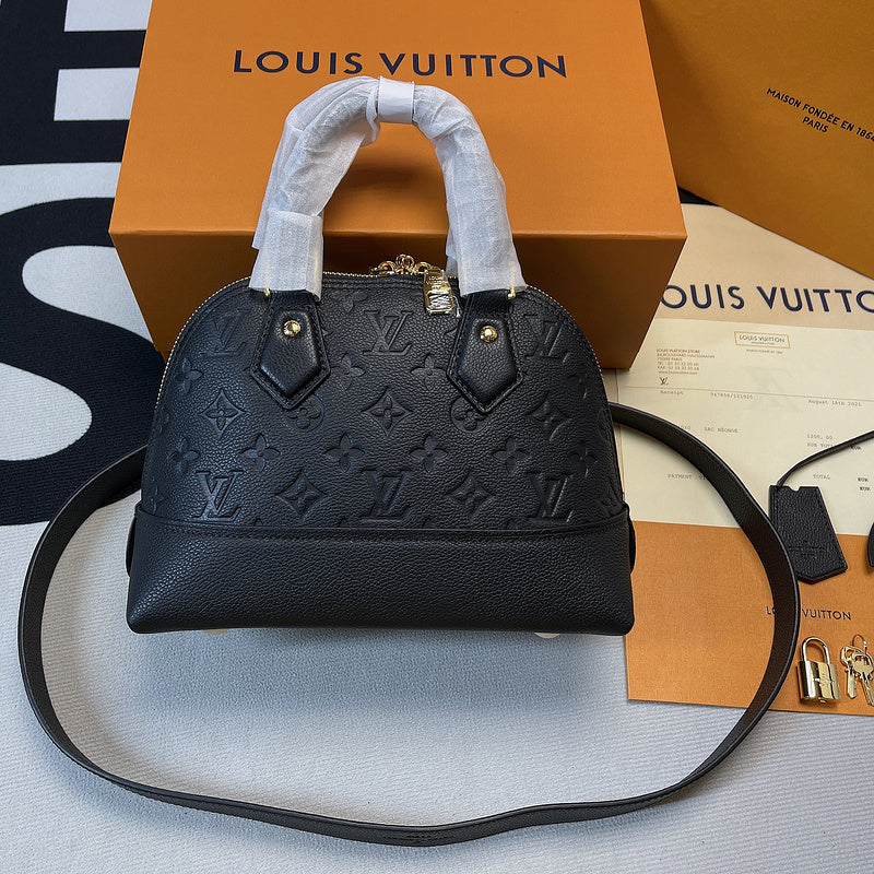 I W Fashion Lu-Vi bags - 8297