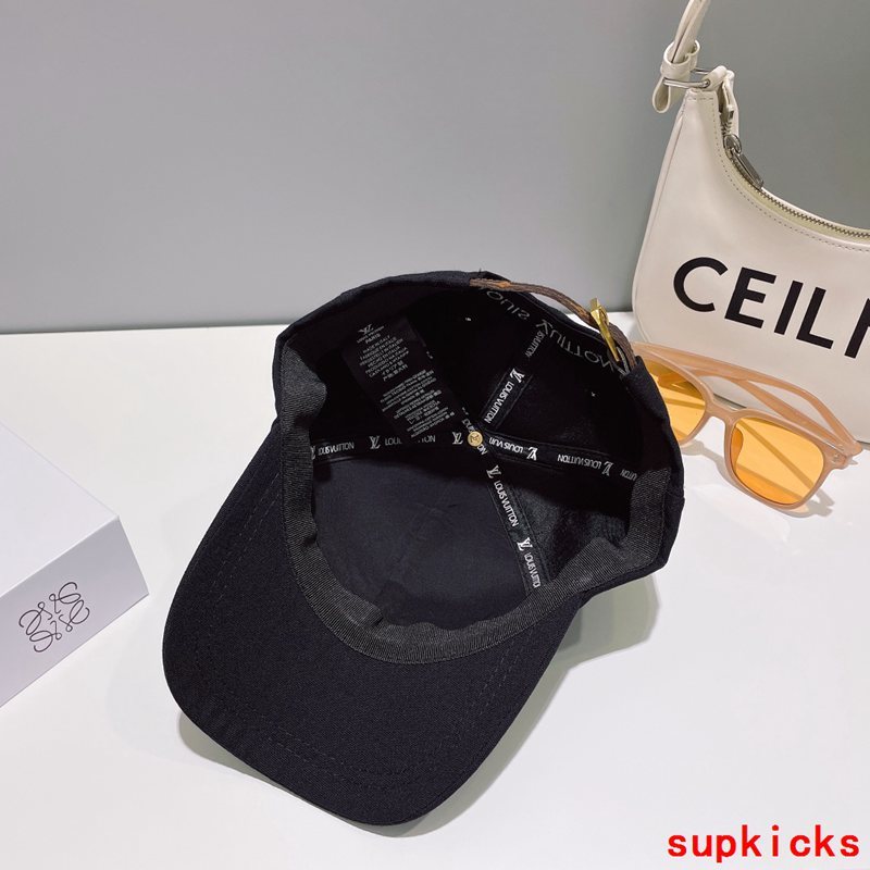 Louis Vuitton Luxury Cap