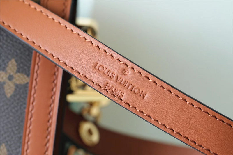 I W Fashion Lu-Vi bags - 8138