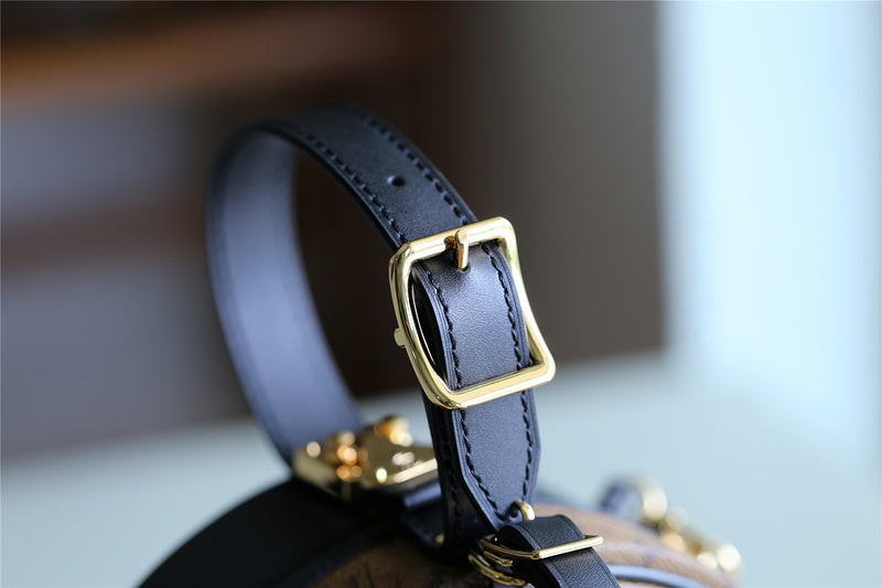 I W Fashion Lu-Vi bags - 8320