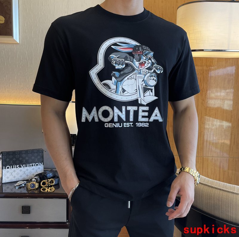Moncler Luxury Cloth