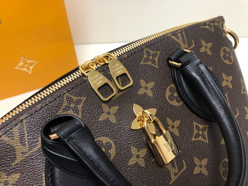 LOV2 Bags - Luxurious Bags  809