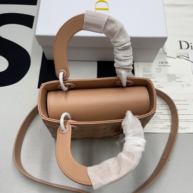 ENT - DOR Bags - 587