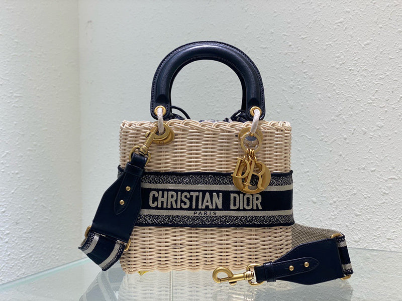 ENT - DOR Bags - 570