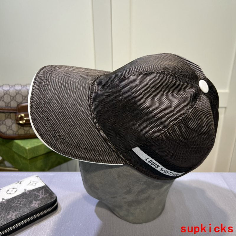 Louis Vuitton Luxury Cap