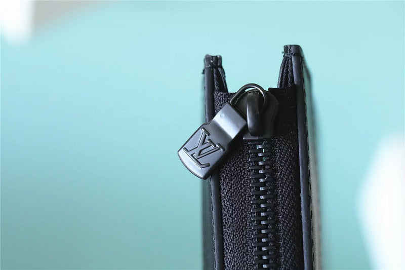 I W Fashion Lu-Vi bags - 10656