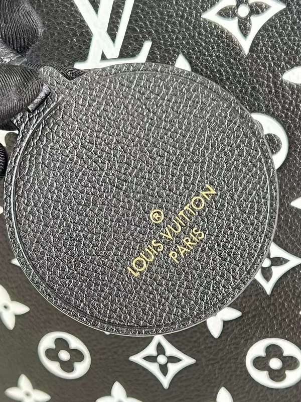 LOV2 Bags - Luxurious Bags  627