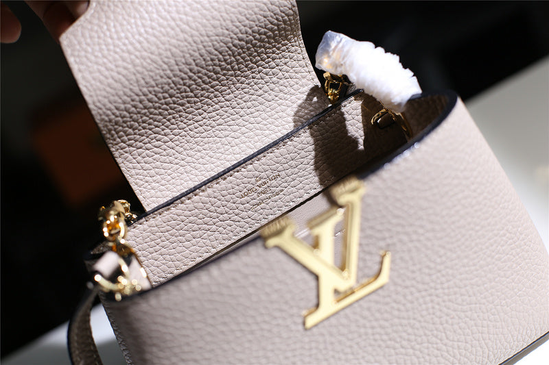 I W Fashion Lu-Vi bags - 8367