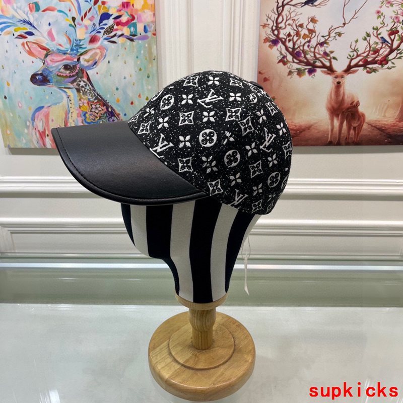 Louis Vuitton Luxury Cap