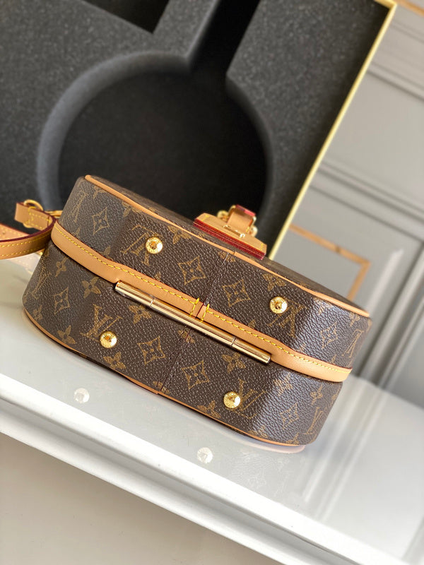 I W Fashion Lu-Vi Bags - 16975