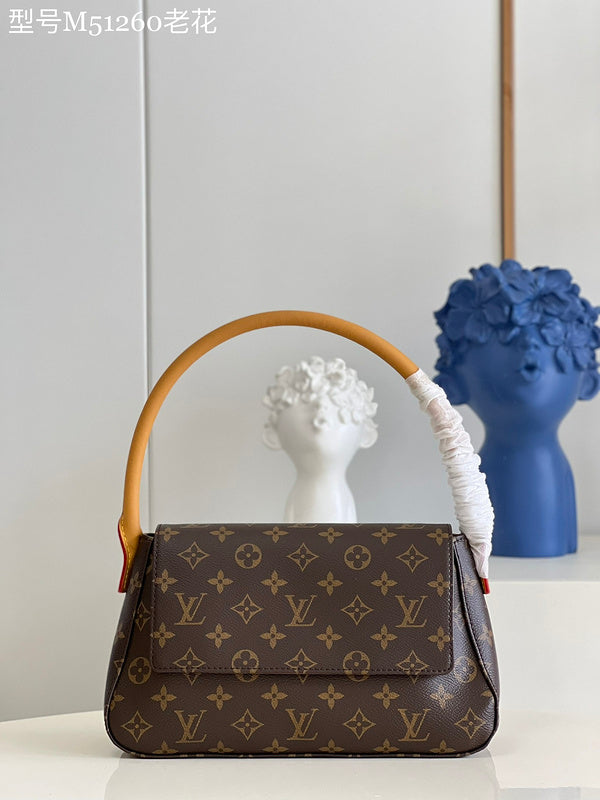 I W Fashion Lu-Vi Bags - 16625