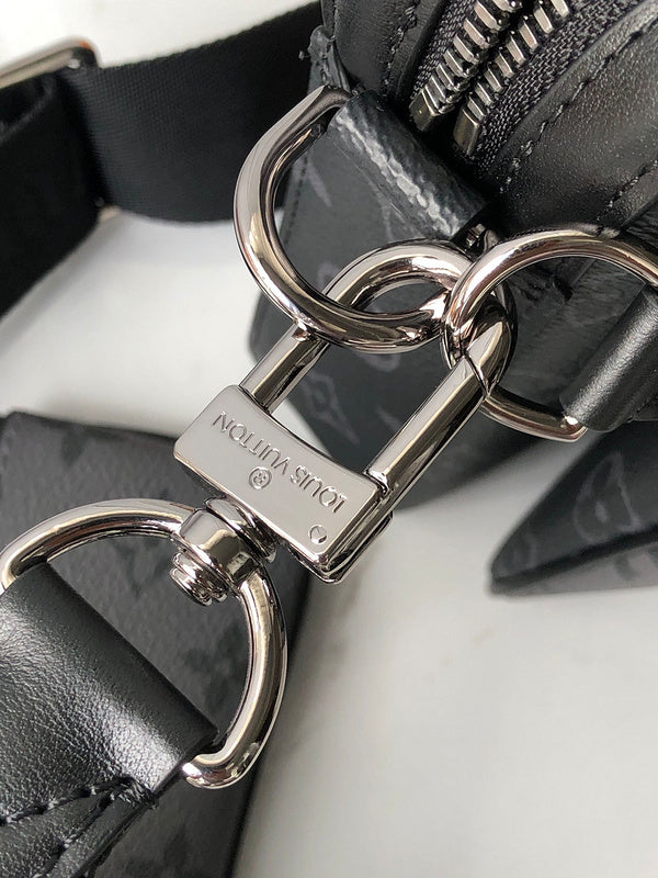 I W Fashion Lu-Vi bags - 17731