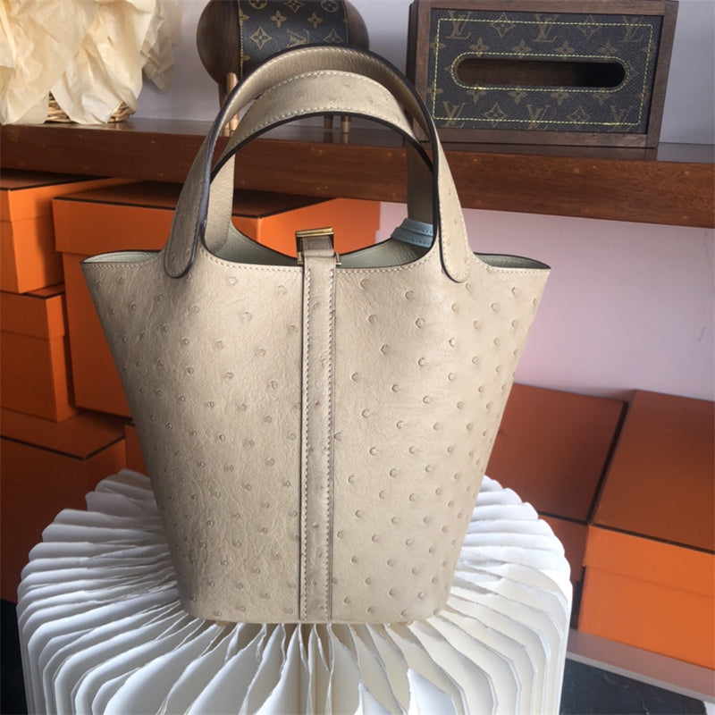 PHA - HMS Bags - 801