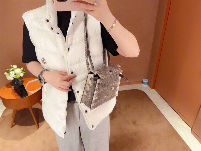 PHA - HMS Bags - 1116