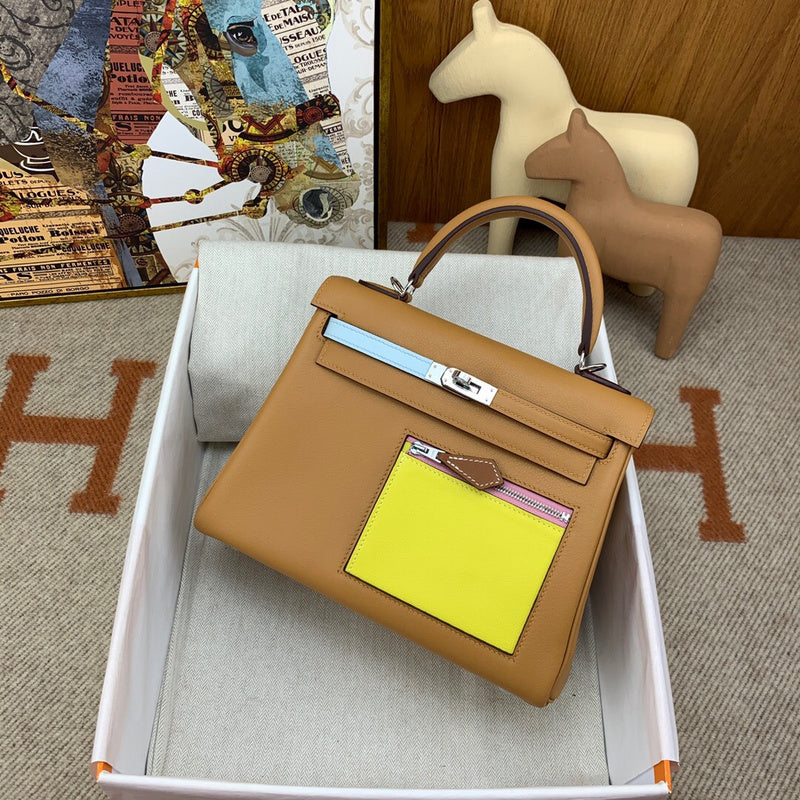 PHA - HMS Bags - 1719