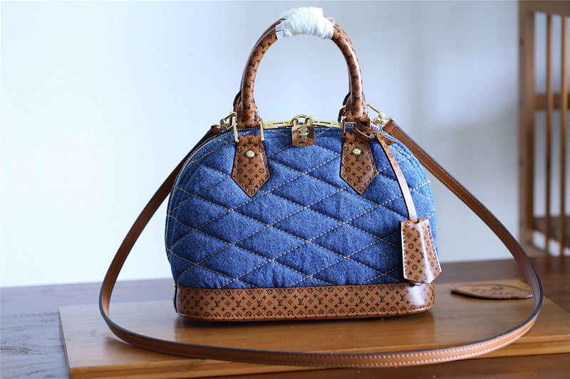 I W Fashion Lu-Vi bags - 8251