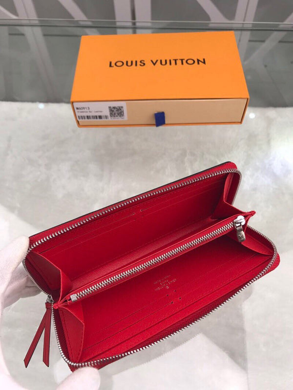 I W Fashion Lu-Vi bags - 9009