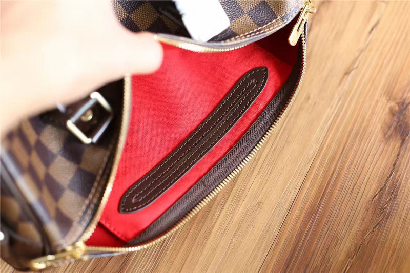I W Fashion Lu-Vi bags - 8150