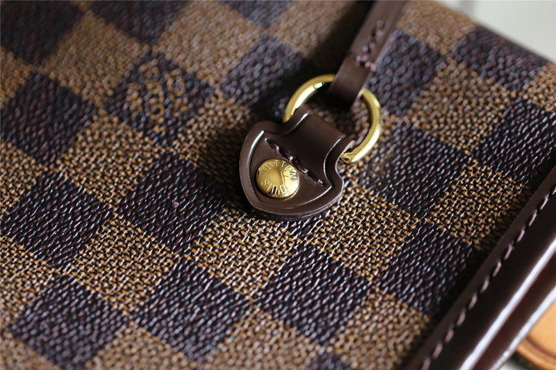 I W Fashion Lu-Vi bags - 8108