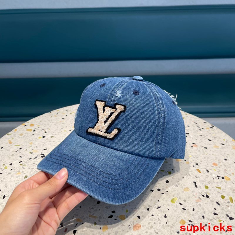 Louis Vuitton Luxury Cap