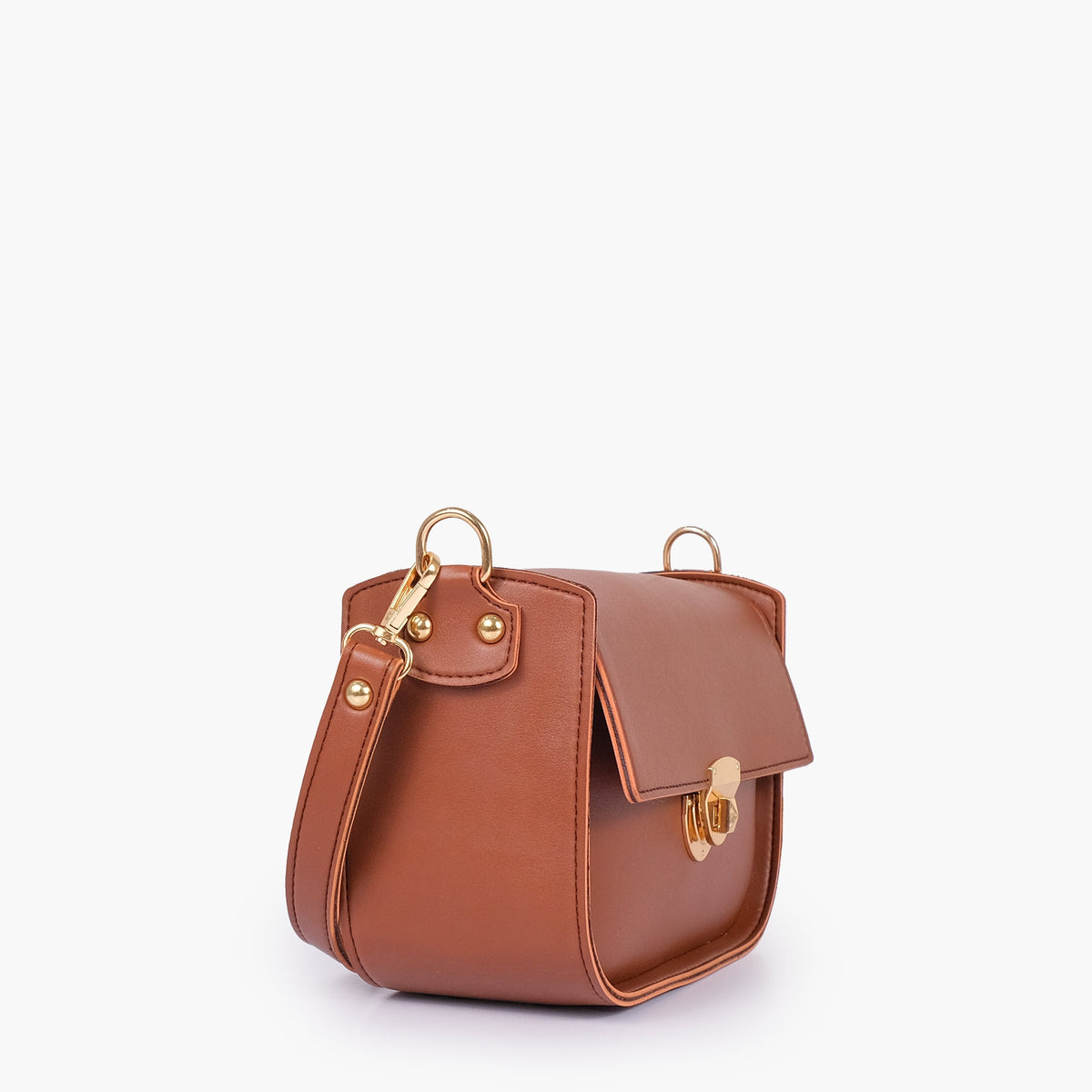 Brown saddle bag with twist lock