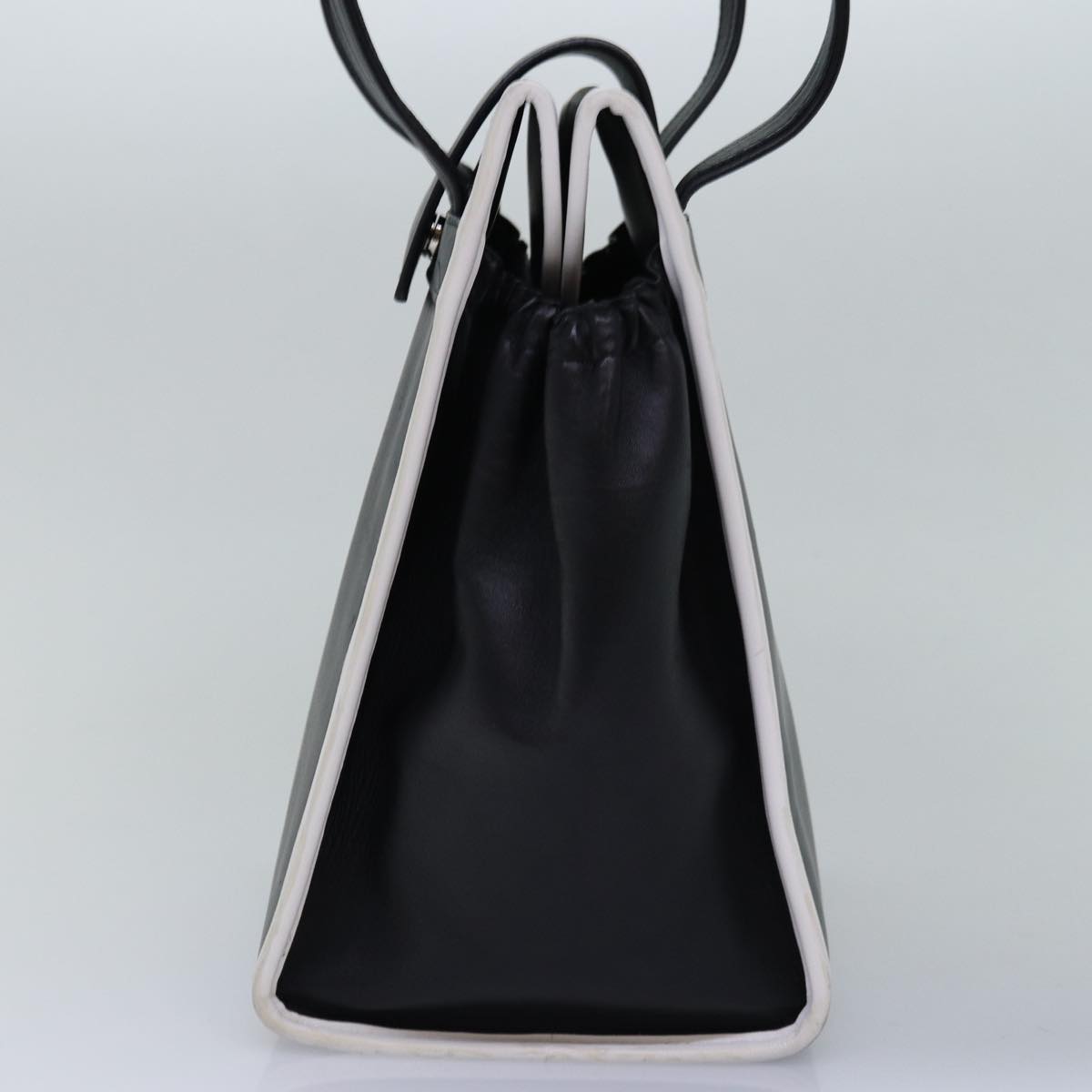 balenciaga Shoulder Bag Leather Black Auth bs14918