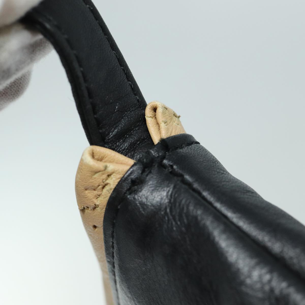 balenciaga Shoulder Bag Leather Black Auth bs15971