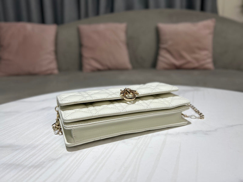 ENT - DOR Bags - 537