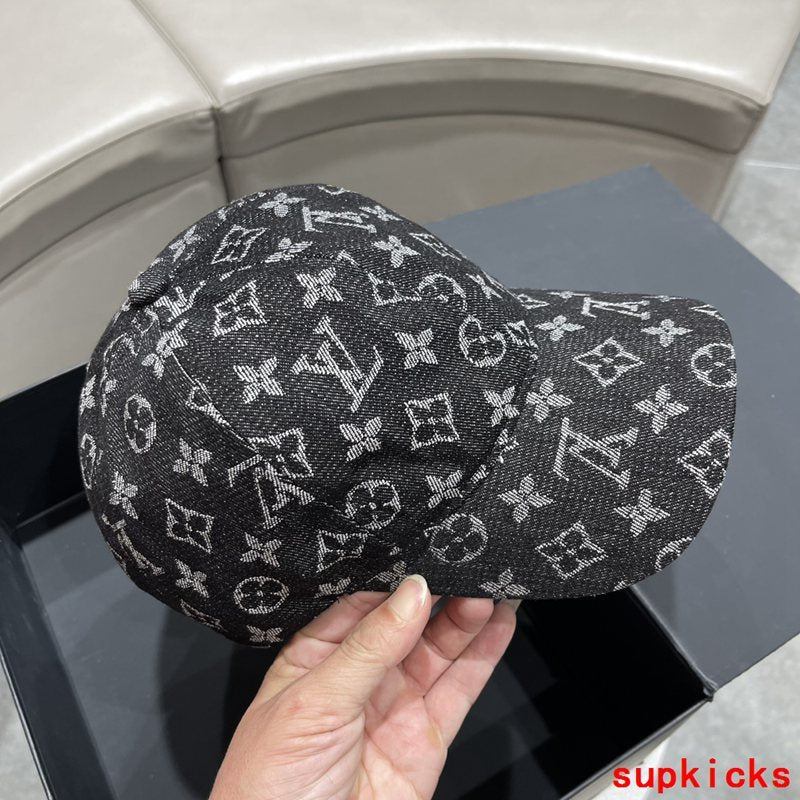 Louis Vuitton Luxury Cap