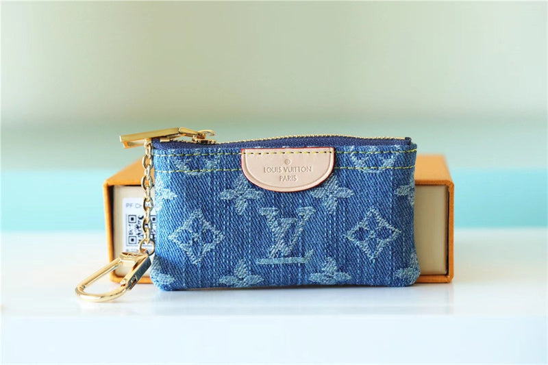 PHA - LOV Bags - 023