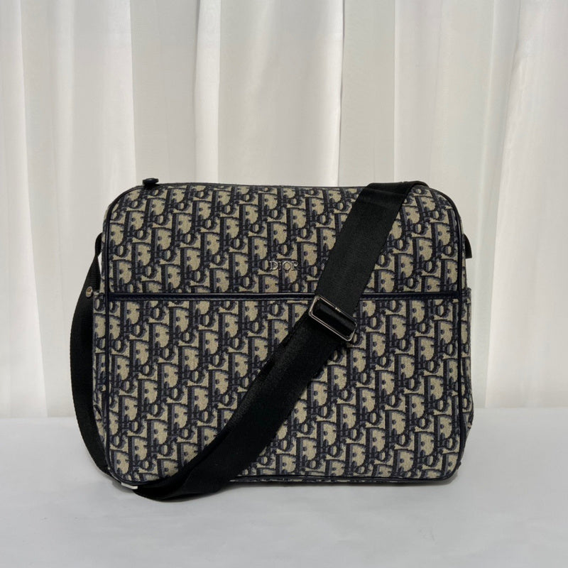 PHA - DOR Bags - 424