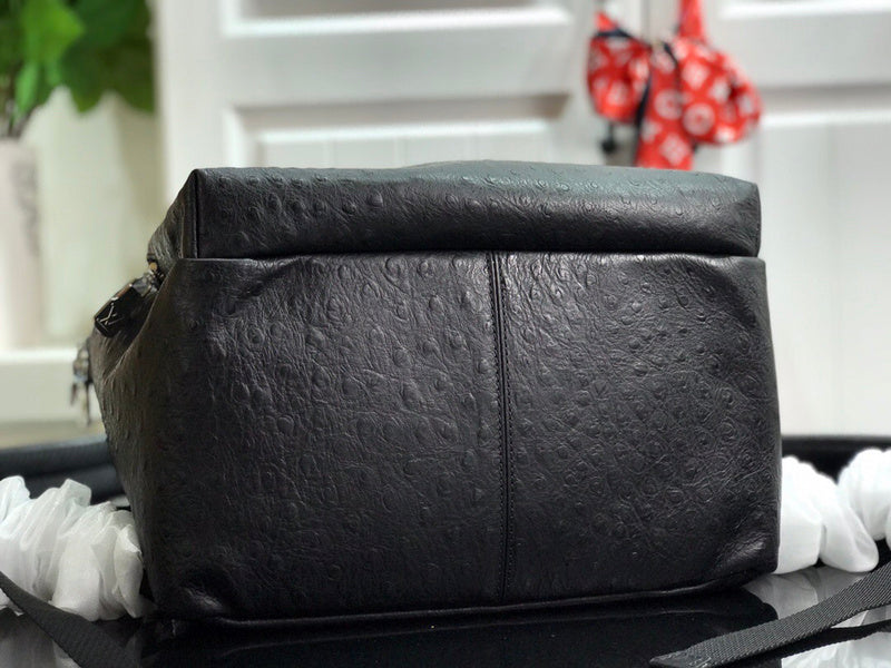 I W Fashion Lu-Vi bags - 9639
