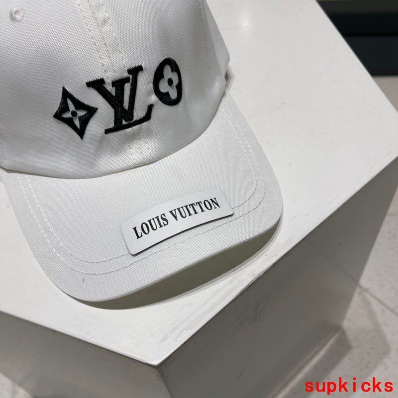 Louis Vuitton Luxury Cap