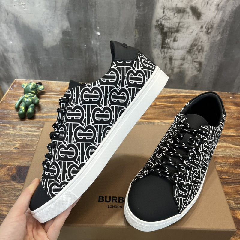 Burberry Luxury Shoes
