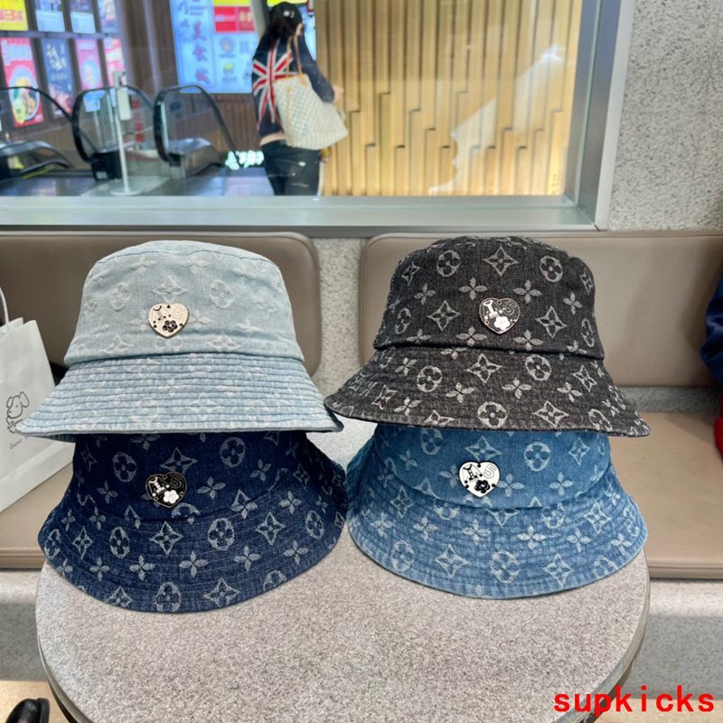 Louis Vuitton Luxury Cap