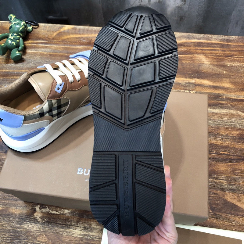 Burberry Luxury Shoes
