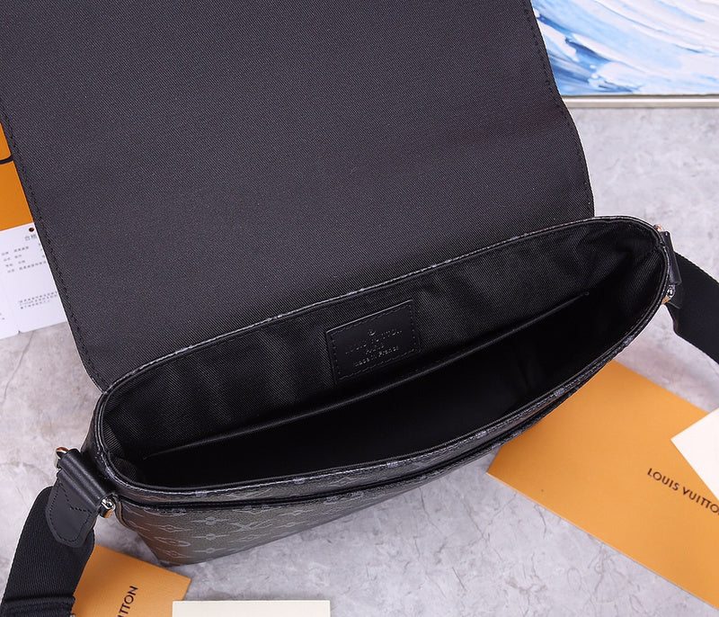 I W Fashion Lu-Vi bags - 17116