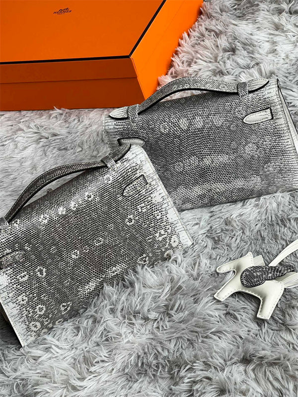 PHA - HMS Bags - 713