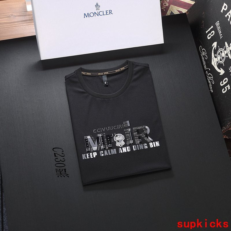 Moncler Luxury Cloth