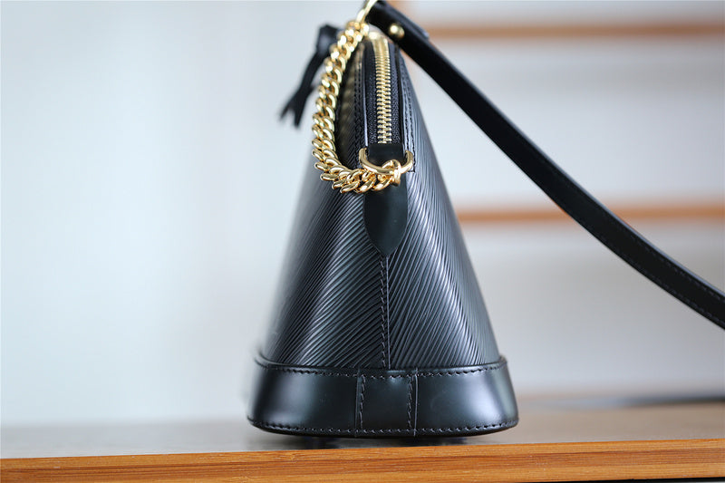 I W Fashion Lu-Vi bags - 8291