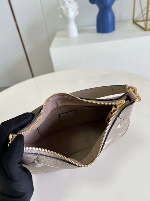 LOV2 Bags - Luxurious Bags  630