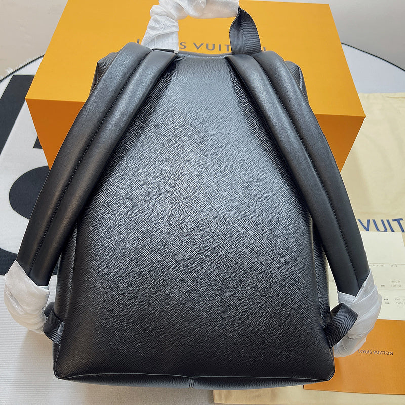 I W Fashion Lu-Vi bags - 9580
