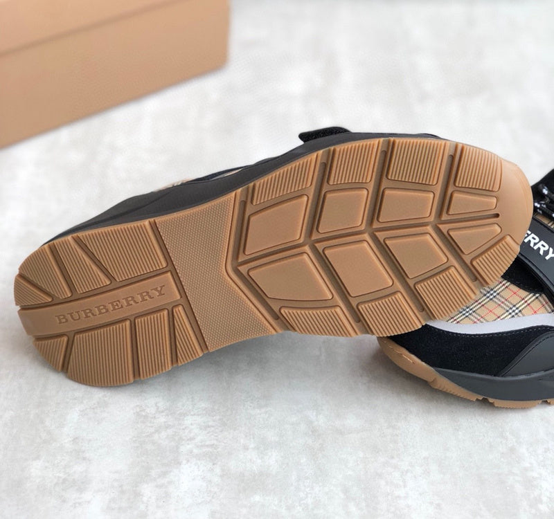 Burberry Luxury Shoes