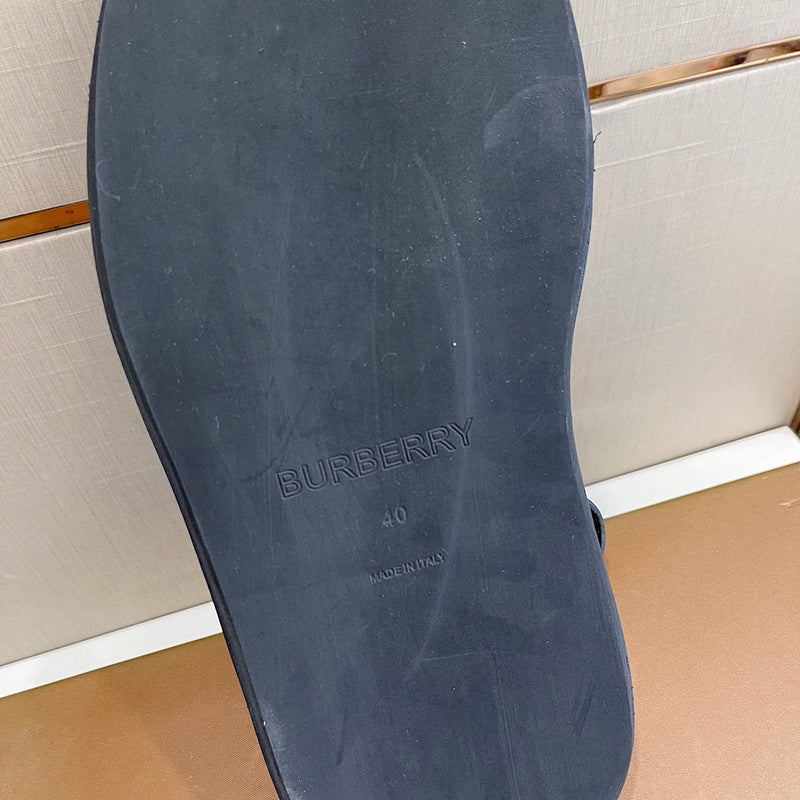 Burberry Luxury Shoes
