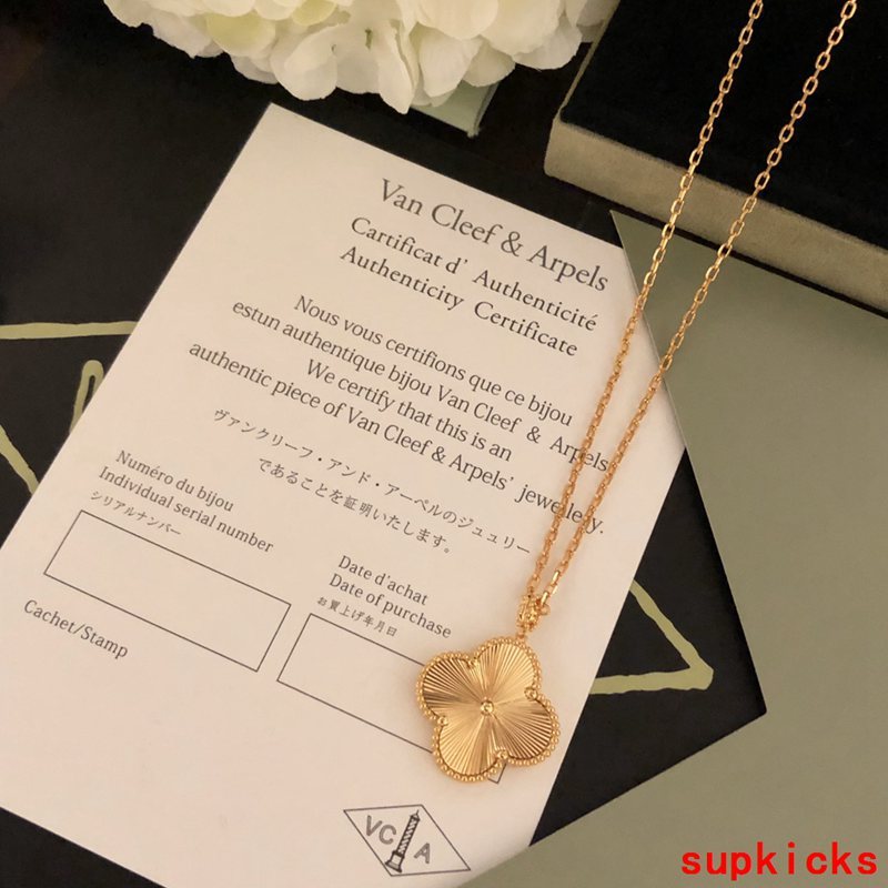 Van Cleef & Arples Jewelry