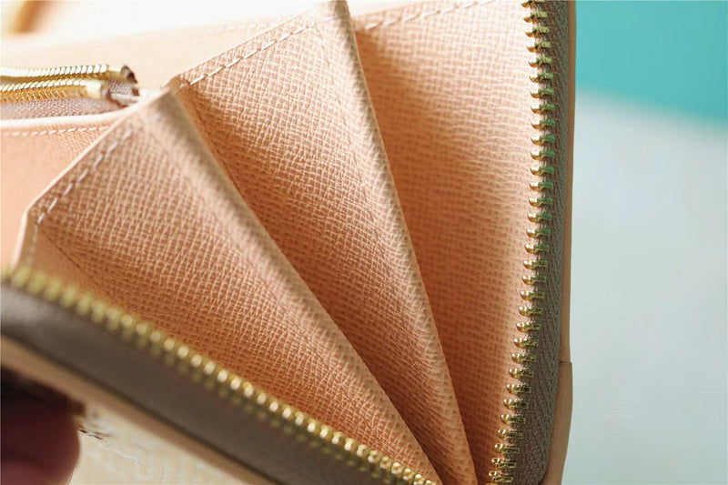 I W Fashion Lu-Vi bags - 8723